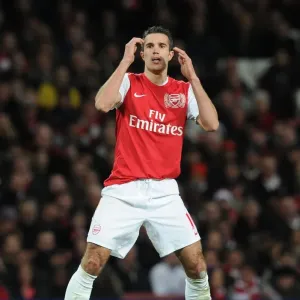 Robin van Persie's Disappointment: Arsenal v Wolverhampton Wanderers, Premier League 2011-2012
