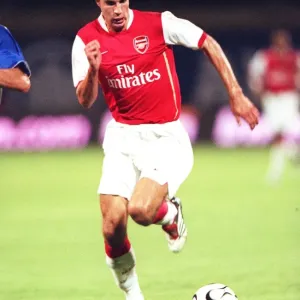Robin van Persie's Dominant Debut: Arsenal Crushes Dinamo Zagreb 3-0 in Champions League Qualifying Robin van Persie's Dominant Debut: Arsenal Crushes Dinamo Zagreb 3-0 in Champions League Qualifying