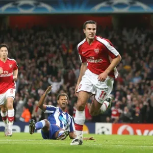 Robin van Persie's Epic Debut: Arsenal's 4-0 Thrashing of FC Porto in the Champions League