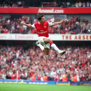 Print of Robin van Persie's Epic Free-Kick: Arsenal vs. Sunderland (2007) Print of Robin van Persie's Epic Free-Kick: Arsenal vs. Sunderland (2007)