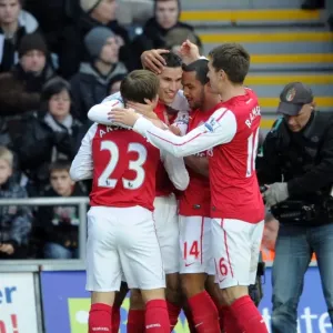 Robin van Persie's Euphoric Goal Celebration: Swansea City vs. Arsenal, Premier League 2011-12