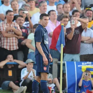 Robin van Persie's Explosive Debut: Arsenal Routs SC Columbia 7-1