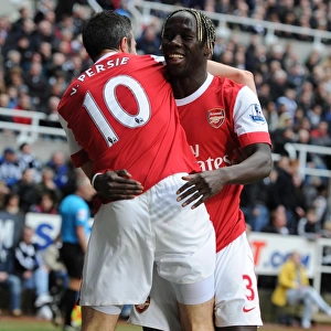 Robin van Persie's Game-tying Goal Celebration with Bacary Sagna (Arsenal vs. Newcastle, 2011)