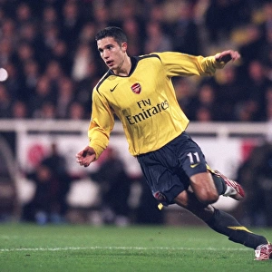 Robin van Persie's Goal: Arsenal's 2:1 Win Over Fulham, FA Premiership, 2006