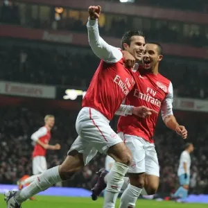 Robin van Persie's Hat-Trick: Arsenal Triumphs Over Aston Villa in FA Cup Fourth Round