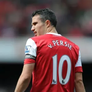 Robin van Persie's Heartbreaking Goal: Arsenal 1-2 Aston Villa, Barclays Premier League (2011) Robin van Persie's Heartbreaking Goal: Arsenal 1-2 Aston Villa, Barclays Premier League (2011)