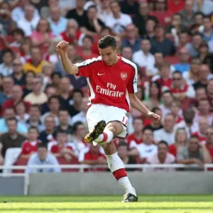 Robin van Persie's Strike: Arsenal Crushes Stoke City 4-1 in Barclays Premier League