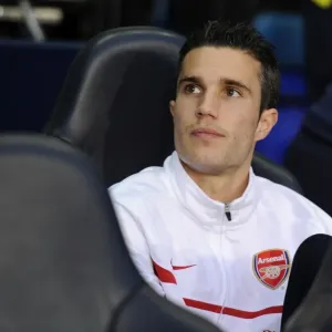 Robin van Persie's Strike: Arsenal Edge Past Tottenham 2-1 in Premier League Rivalry