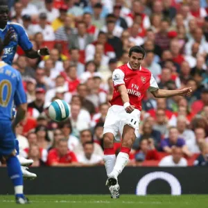 Robin van Persie's Strike: Arsenal's 3-1 Victory Over Portsmouth in the Barclays Premier League (September 2, 2007) Robin van Persie's Strike: Arsenal's 3-1 Victory Over Portsmouth in the Barclays Premier League (September 2, 2007)