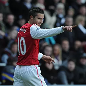 Robin van Persie's Strike: Arsenal's Victory Over Swansea City, Premier League 2011-12