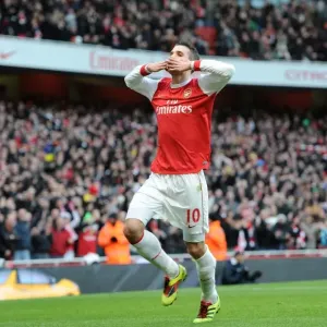 Robin van Persie's Stunner: Arsenal's Game-Changing Goal in 3-0 Victory over Wigan Athletic (2011) Robin van Persie's Stunner: Arsenal's Game-Changing Goal in 3-0 Victory over Wigan Athletic (2011)