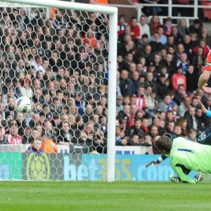 Robin van Persie's Stunning Goal Past Asmir Begovic (April 2012): A Premier League Triumph for Arsenal Against Stoke City