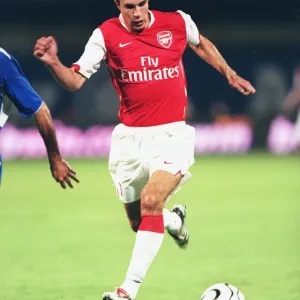 Robin van Persie's Unforgettable Debut: Arsenal's 3-Thrashing of Dinamo Zagreb in UEFA Champions League Qualifying (2006) Robin van Persie's Unforgettable Debut: Arsenal's 3-Thrashing of Dinamo Zagreb in UEFA Champions League Qualifying (2006)
