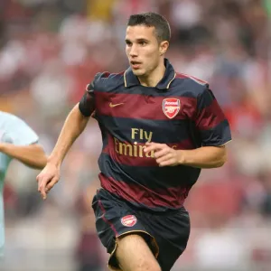 Robin van Persie's Unforgettable Strike: Arsenal's Victory Over Lazio at Amsterdam ArenA (2007) Robin van Persie's Unforgettable Strike: Arsenal's Victory Over Lazio at Amsterdam ArenA (2007)