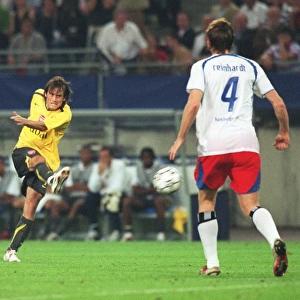 Rosicky Stuns Hamburg: The Unforgettable Goal that Secured Arsenal's Victory