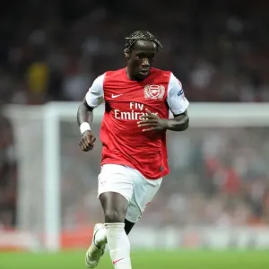 Sagna's Dramatic Winner: Arsenal Edge Past Olympiacos in Champions League Group F (2011-12)