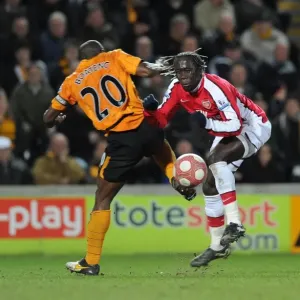 Sagna's Glory: Arsenal's 2-1 Victory Over Hull City Sagna's Glory: Arsenal's 2-1 Victory Over Hull City