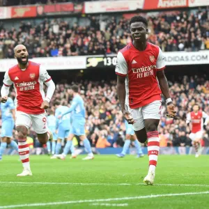 Saka Scores Dramatic Winner: Arsenal Triumphs over Manchester City in Epic Premier League Clash