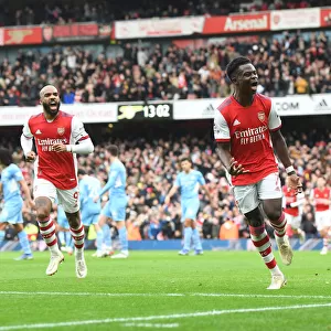 Saka Scores Thrilling Winner: Arsenal Triumphs Over Manchester City in Premier League Showdown