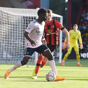 Saka vs. Mepham: AFC Bournemouth vs. Arsenal FC Showdown - Premier League 2022-23 Saka vs. Mepham: AFC Bournemouth vs. Arsenal FC Showdown - Premier League 2022-23