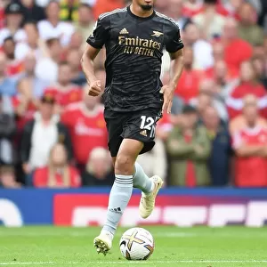 Saliba's Premier League Debut: Arsenal vs Manchester United (2022-23)