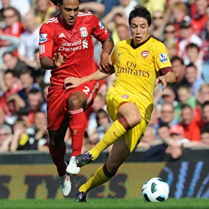 Samir Nasri (Arsenal) Glen Johnson (Liverpool). Liverpool 1: 1 Arsenal, Barclays Premier League