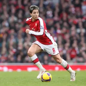 Samir Nasri: Arsenal Midfielder in Action at Emirates Stadium, 2009