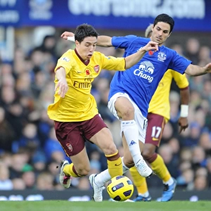 Samir Nasri (Arsenal) Mikel Arteta (Everton). Everton 1: 2 Arsenal, Barclays Premier League