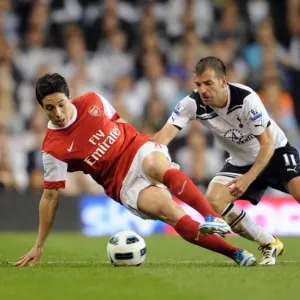Samir Nasri (Arsenal) Rafeal van der Vaart (Tottenham). Tottenham Hotspur 3: 3 Arsenal