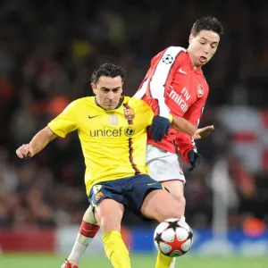 Samir Nasri (Arsenal) Xavi (Barcelona). Arsenal 2: 2 Barcelona, UEFA Champions League