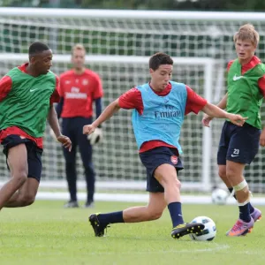 Samir Nasri, Sanchez Watt and Andrey Arshavin (Arsenal). Arsenal Training Ground