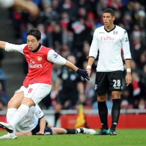 Samir Nasri scores Arsenals 1st goal. Arsenal 2: 1 Fulham. Barclays Premier League