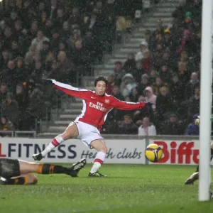 Samir Nasri Scores the Second Goal: Arsenal Crushes Hull City 3-1