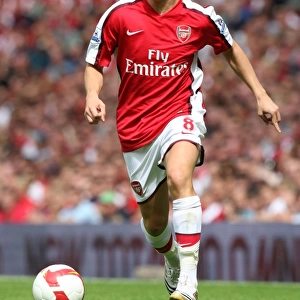 Samir Nasri Scores the Thriller: Arsenal's 1-0 Victory over West Bromwich Albion, FA Premier League, 2008