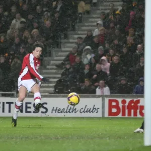 Samir Nasri shoots past Boaz Myhill to score the 2nd Arsenal goal