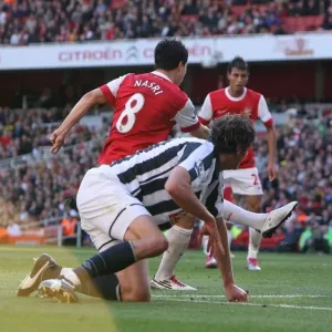 Sammir Nasri scores Arsenals 1st goal past Pablo Ibanez (WBA). Arsenal 2