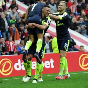 Sanchez Hat-Trick: Arsenal's Dominance Over Sunderland (2016-17)