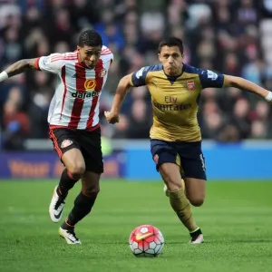 Sanchez vs Yedlin: A Premier League Showdown at Sunderland, 2015-16