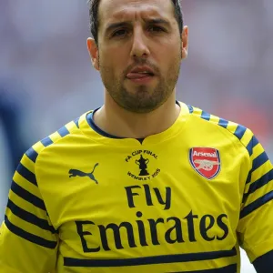 Santi Cazorla (Arsenal) warms up before the match. Arsenal 4: 0 Aston Villa. FA Cup Final