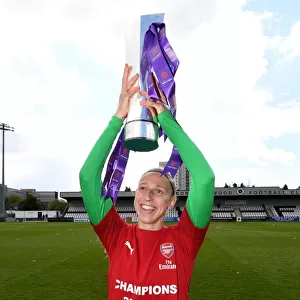 Sari van Veenendaal Lifts WSL Trophy with Arsenal Women After Manchester City Victory