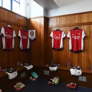 Behind the Scenes: Arsenal's Changing Room before the Rangers Pre-Season Match