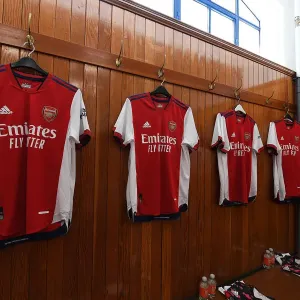 Behind the Scenes: Arsenal's Pre-Season at Ibrox Stadium - The Arsenal Changing Room