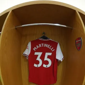 Behind the Scenes: David Luiz's Arsenal Shirt in Emirates Changing Room (2019-20) Behind the Scenes: David Luiz's Arsenal Shirt in Emirates Changing Room (2019-20)