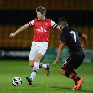Sead Hajrovic (Arsenal) Dimitrios Siopis (Olympiacos). Arsenal U19 0: 0 Olympiacos U19 Sead Hajrovic (Arsenal) Dimitrios Siopis (Olympiacos). Arsenal U19 0: 0 Olympiacos U19