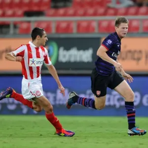 Sead Hajrovic Outpaces Dimitris Rikspun in NextGen Series Clash between Olympiacos and Arsenal