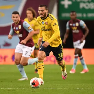 Sead Kolasinac in Action: Arsenal's Defensive Force Against Aston Villa, Premier League 2019-2020