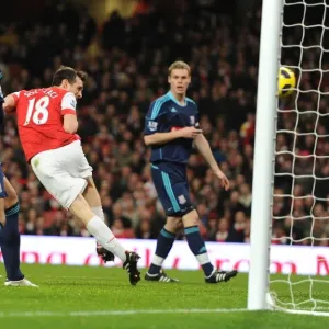 Sebastien Squillaci Scores the Winning Goal Against Stoke City, Arsenal FC