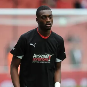 Semi Ajayi (Arsenal) in his Arsenal for Everyone T Shirt. Arsenal 2: 2 Hull City Semi Ajayi (Arsenal) in his Arsenal for Everyone T Shirt. Arsenal 2: 2 Hull City