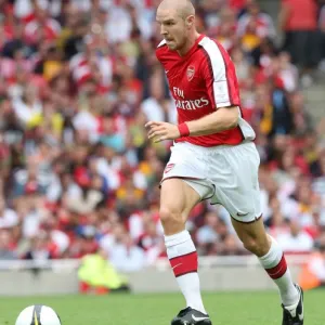 Senderos Game-Winning Goal: Arsenal 1-0 Real Madrid, Emirates Cup 2008 Senderos Game-Winning Goal: Arsenal 1-0 Real Madrid, Emirates Cup 2008