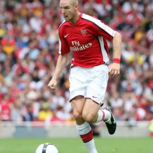 Senderos's Winning Goal: Arsenal 1-0 Real Madrid, Emirates Cup 2008 Senderos's Winning Goal: Arsenal 1-0 Real Madrid, Emirates Cup 2008